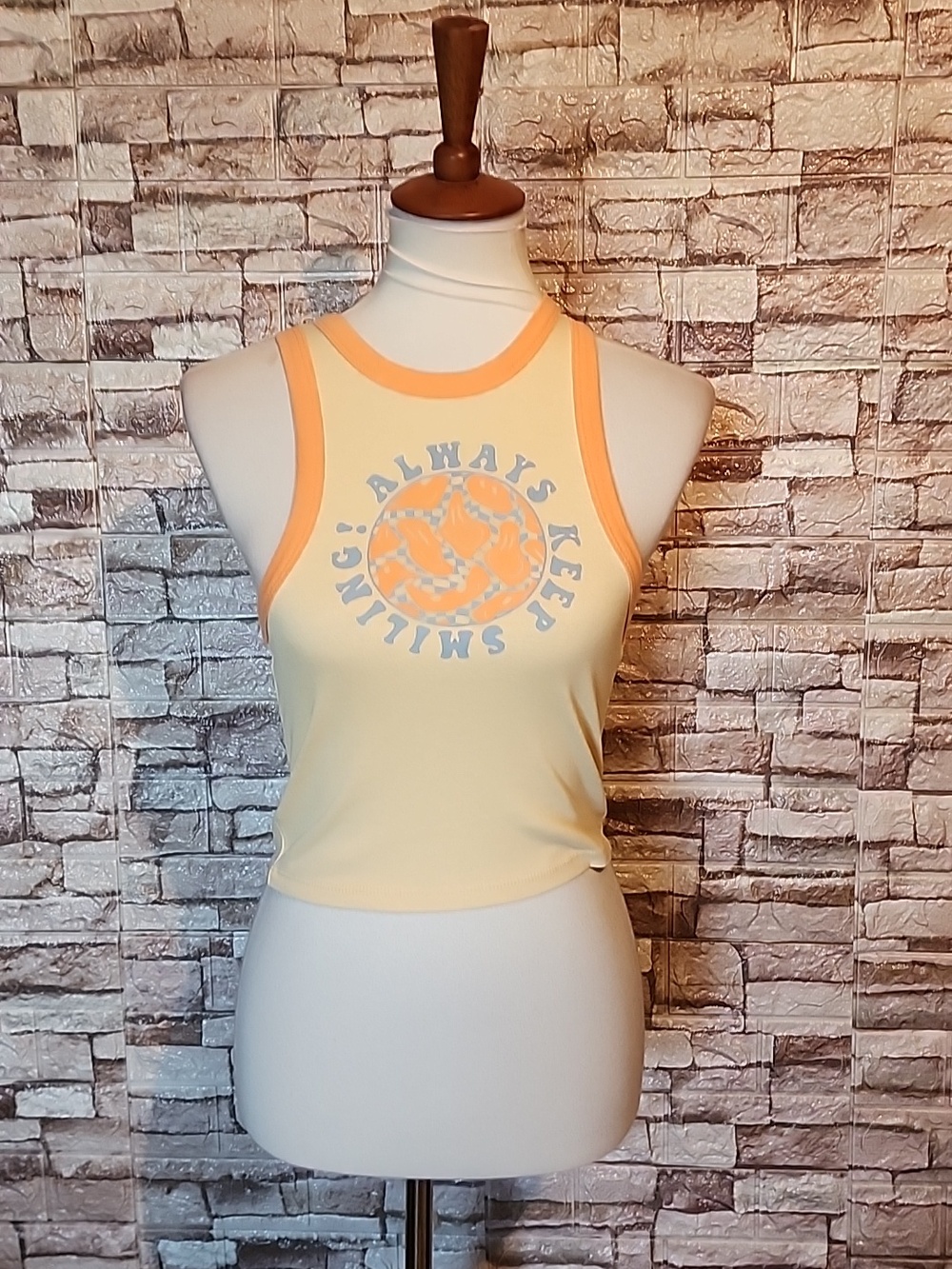 Forever 21 Always keep smiling!” Tank top